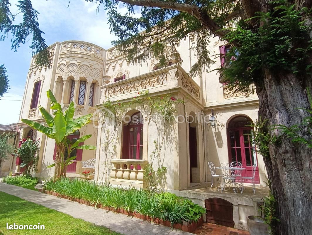 Maison 7 pièces 210 m² · à Auch · 210 m² · 560 000 €