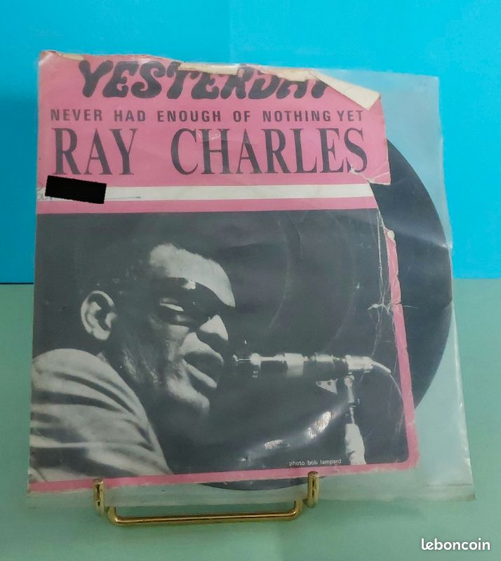 45T vinyle, Ray Charles "Yesterday" (image 1)