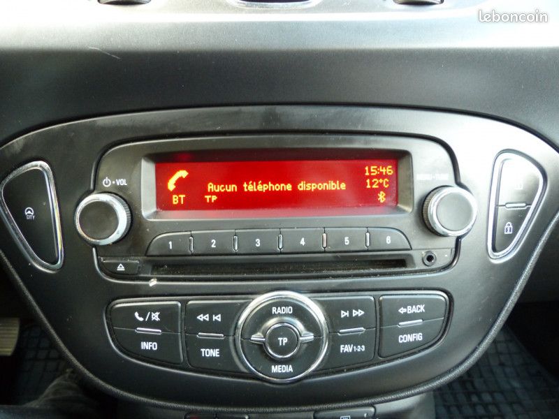 Opel CORSA 1.4 75CH ENJOY 5P (image 21)