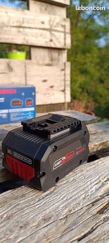 Bosch Professional 18V System batterie ProCORE18V 5.5Ah (18 V, 955 g, dans boîte carton) [Classe énergétique B] (image 1)