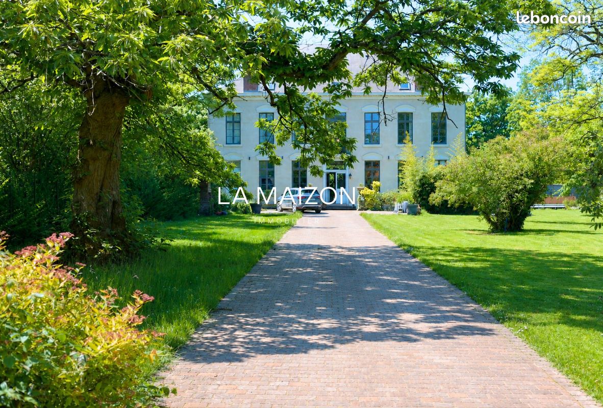 Maison 10 pièces 400 m² · à Marchiennes · 400 m² · 1 300 000 €
