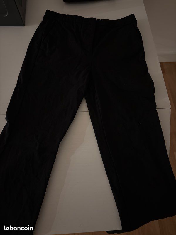Pantalon noir (image 1)