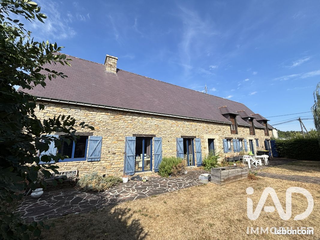 Maison 9 pièces 421 m² (image 1)