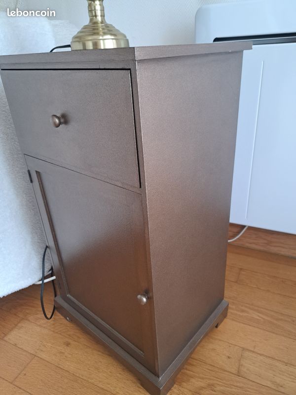 Petit meuble d'appoint (image 2)
