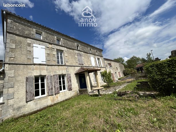 Maison 10 pièces 245 m²
