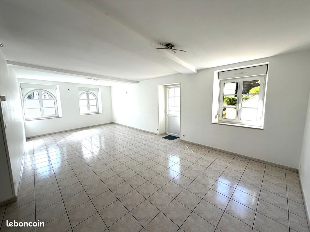 Maison 4 pièces 133 m² · à Villefargeau · 133 m² · 168 000 €