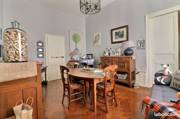 Appartement 4 pièces 143 m²