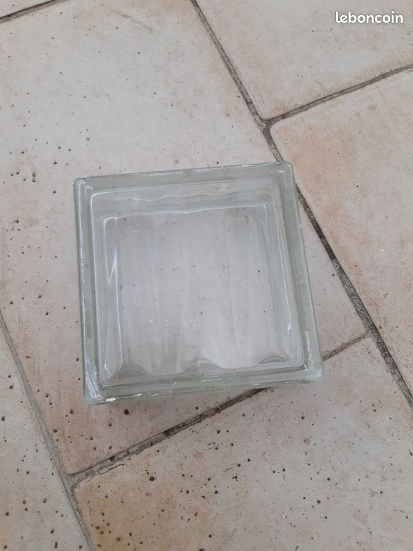 Pavés de verre pour murs ou puits de lumière (image 2)