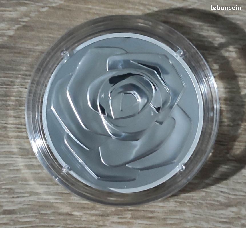 Pièce 20 EUROS Argent BE "90 ans Maison Lancôme" (image 8)