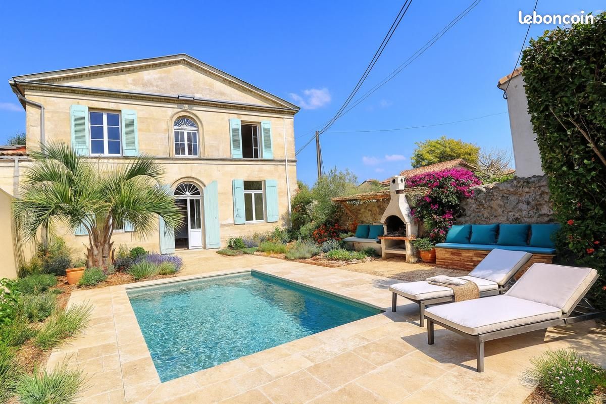 Maison 5 pièces 153 m² · à Le Taillan-Médoc · 153 m² · 399 000 €
