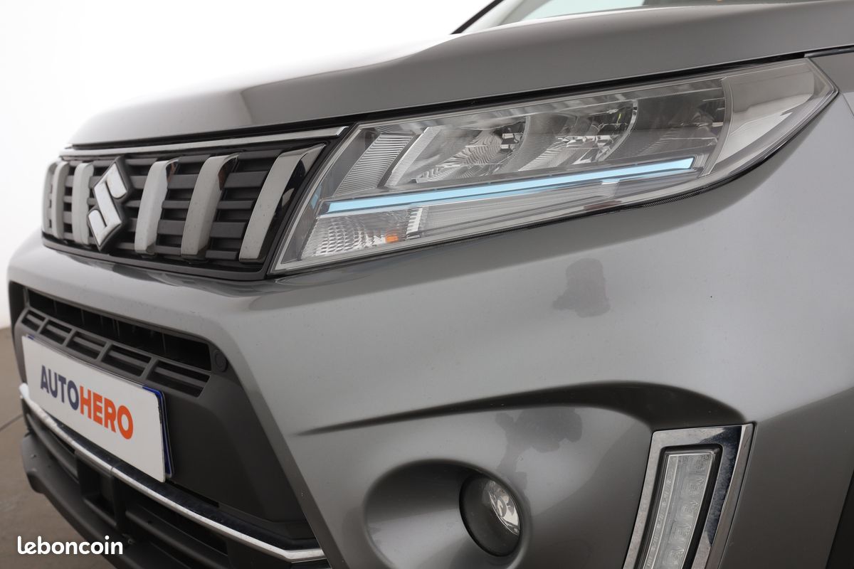 Suzuki Vitara 1.4 BoosterJet Hybrid Style Auto 129 ch (image 24)