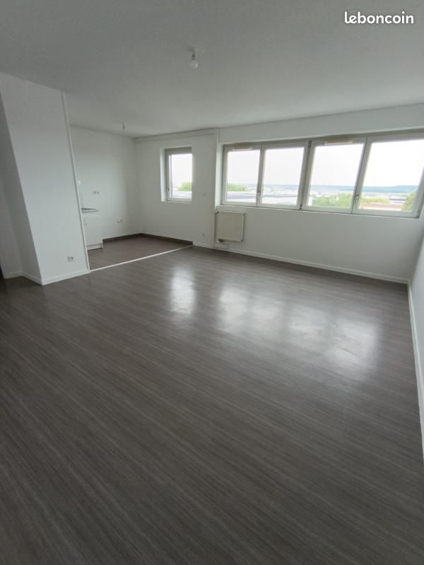 Appartement 2 pièces 52 m² · à Reims · 52 m² · 483 €