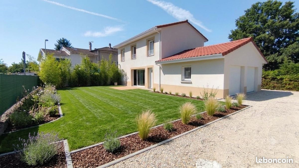 Maison 5 pièces 120 m² · à La Boisse · 120 m² · 399 000 €