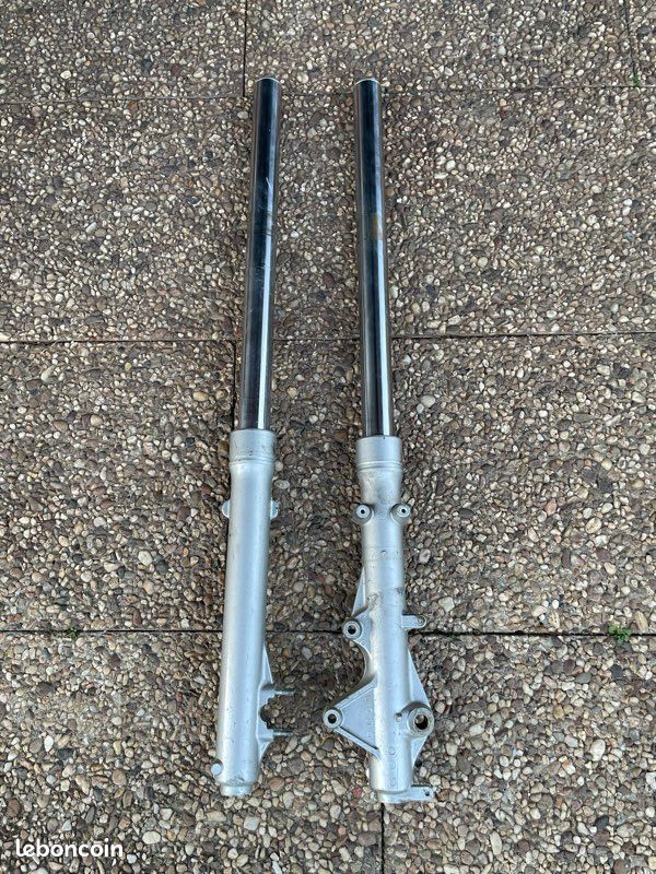 Tubes de fourche Tenere 660 3YF (image 1)