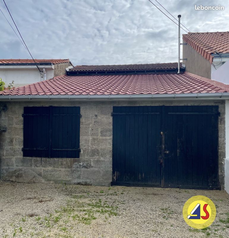 Parking 70 m² · à Rezé · 70 m² · 133 000 €