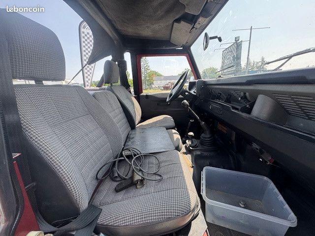 Land Rover DEFENDER 90 Tdi XTREM , treuil, attelage, etc... (image 3)