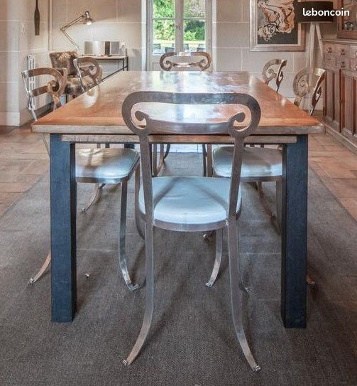 Table contemporaine noyer et chaises metal et cuir (image 2)