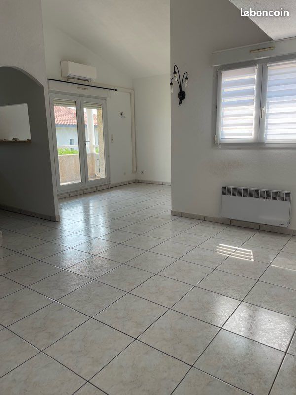 Appartement 3 pièces 52 m² · à Perpignan · 52 m² · 730 €