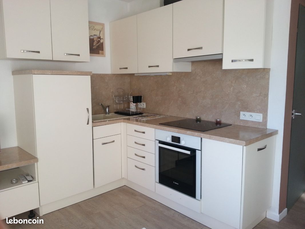 Appartement 2 pièces 28 m² · à Le Lavandou · 28 m² · 210 000 €