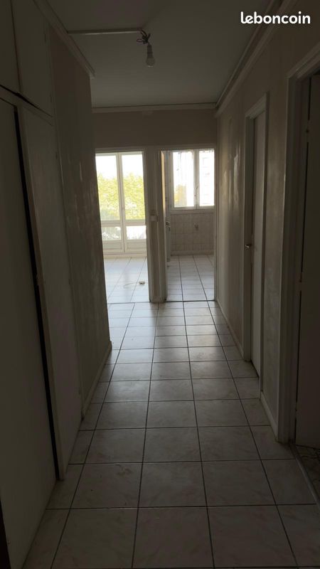 Appartement 3 pièces 72 m² · à Aulnay-sous-Bois · 72 m² · 1 300 €/mois