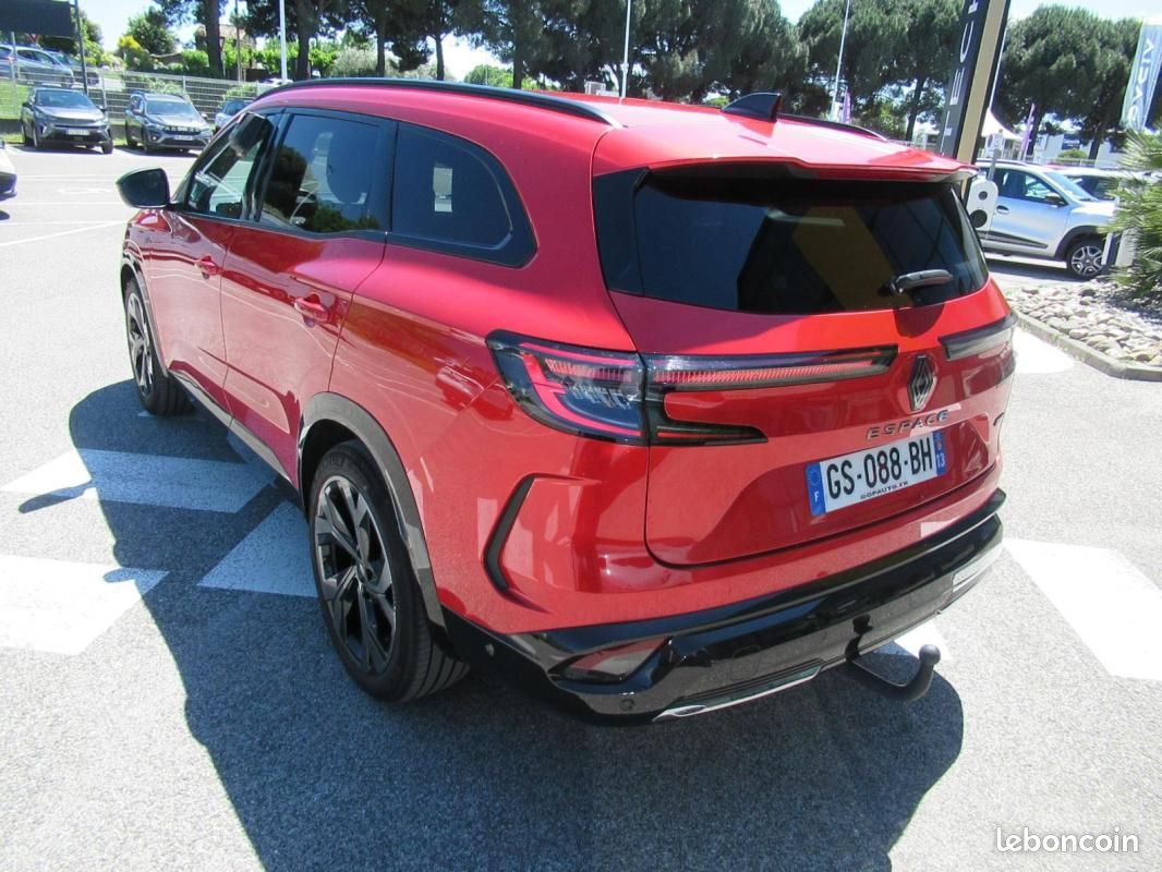 Renault Espace VI E-Tech hybrid 200 esprit Alpine (image 6)