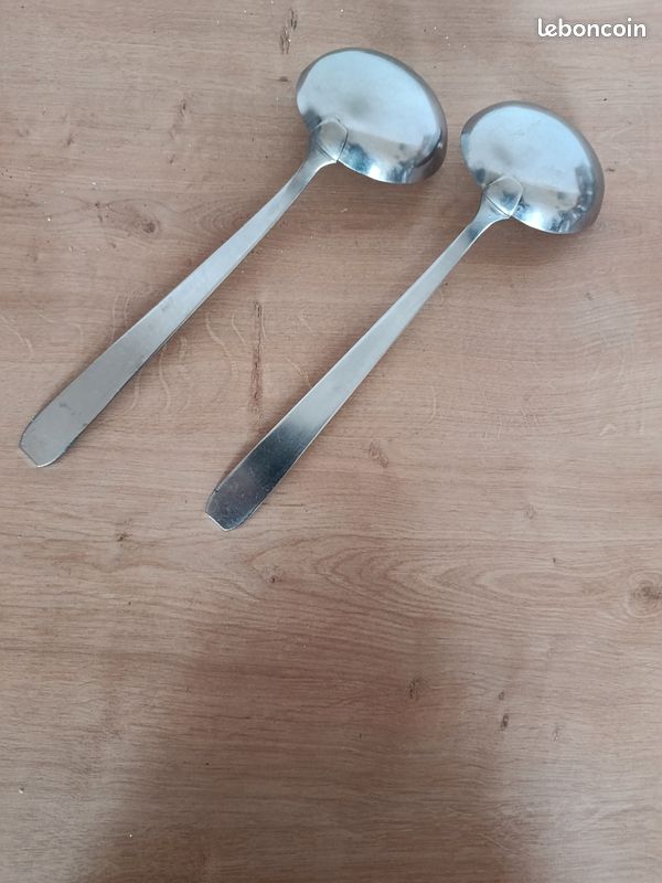 Deux louches inox (image 2)