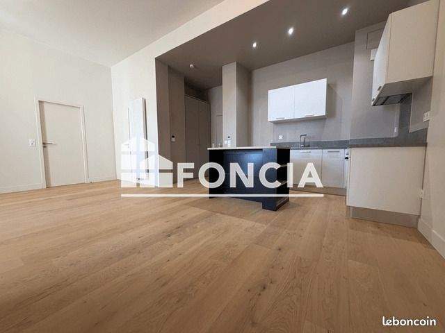 Appartement 2 pièces 57 m² · à La Rochelle · 57 m² · 1 012 €/mois