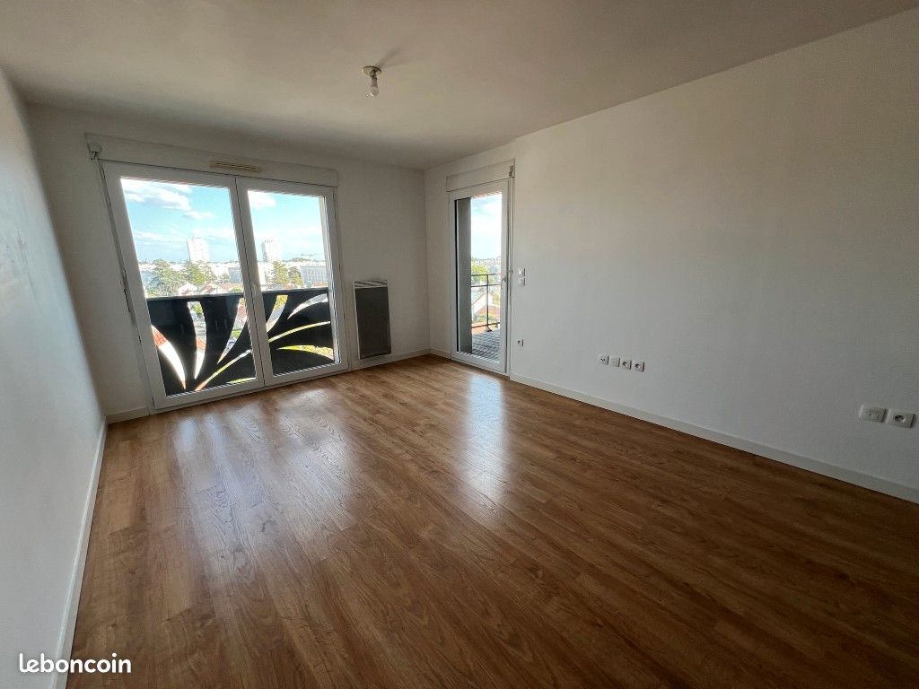 Appartement 3 pièces 53 m² · à Saint-Herblain · 53 m² · 750 €