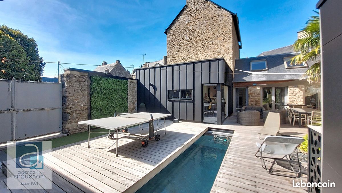 Maison 7 pièces 180 m² · à Dinan · 180 m² · 599 900 €