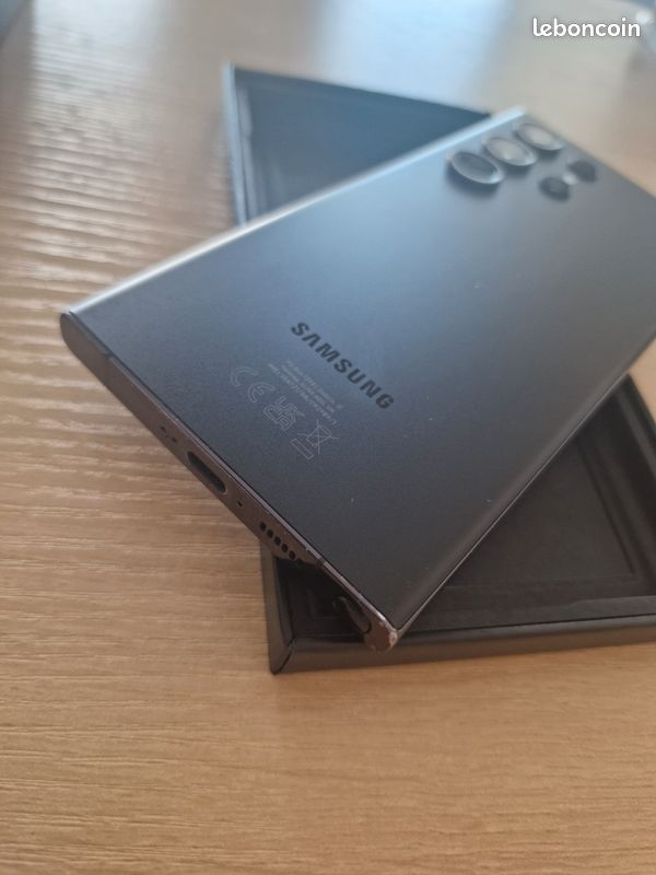 Galaxy S23 Ultra Black titanuim (image 7)