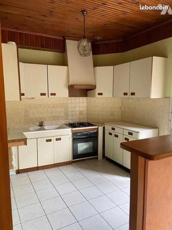 Maison 5 pièces 188 m² · à La Ferté-Bernard · 188 m² · 127 200 €