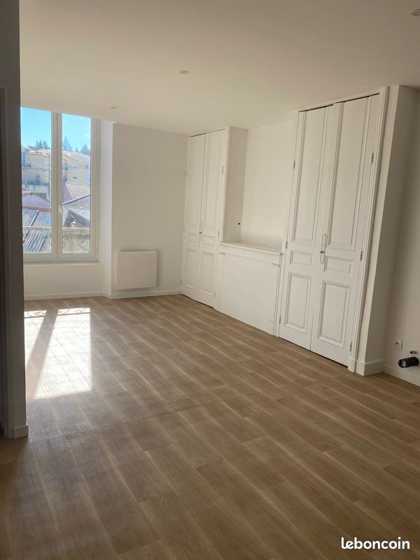 Appartement 3 pièces 55 m² · à Annonay · 55 m² · 550 €