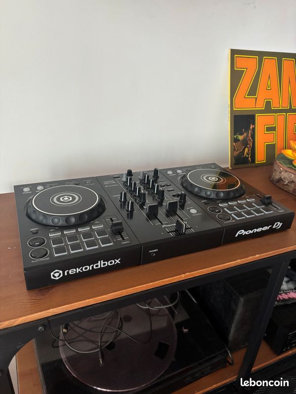Pioneer DDJ-400 Contrôleur DJ (image 1)