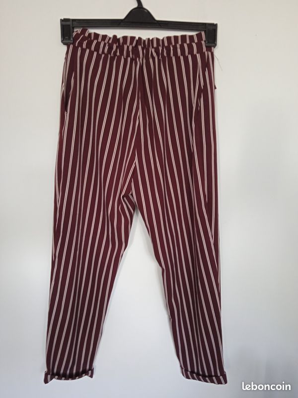 Pantalon rayé bordeaux taille haute a revers Pull&bear taille 38/M 38 (image 5)