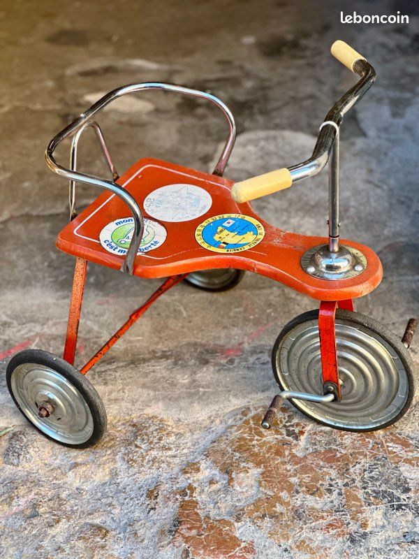 Tricycle Vintage bois et fer de très bonne manufacture - Jeux & Jouets