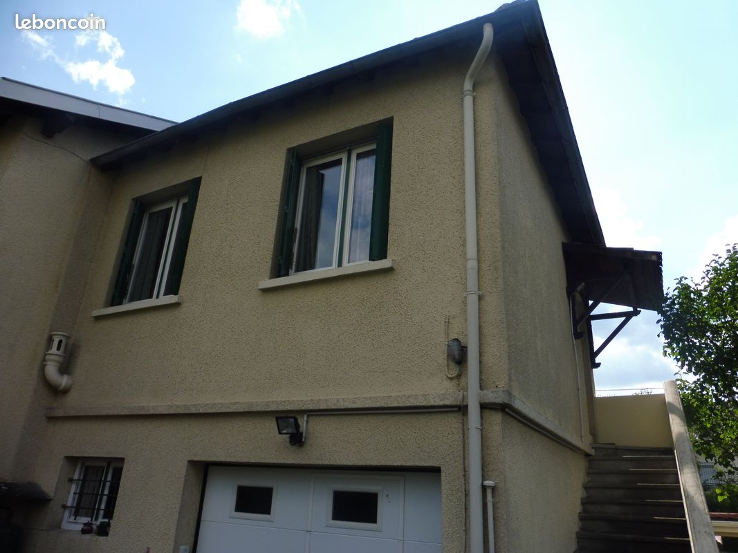 Appartement 2 pièces 28 m² · à Riom · 28 m² · 370 €