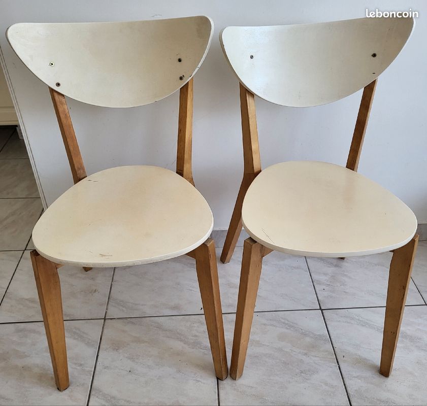 Lot de deux chaises (image 1)