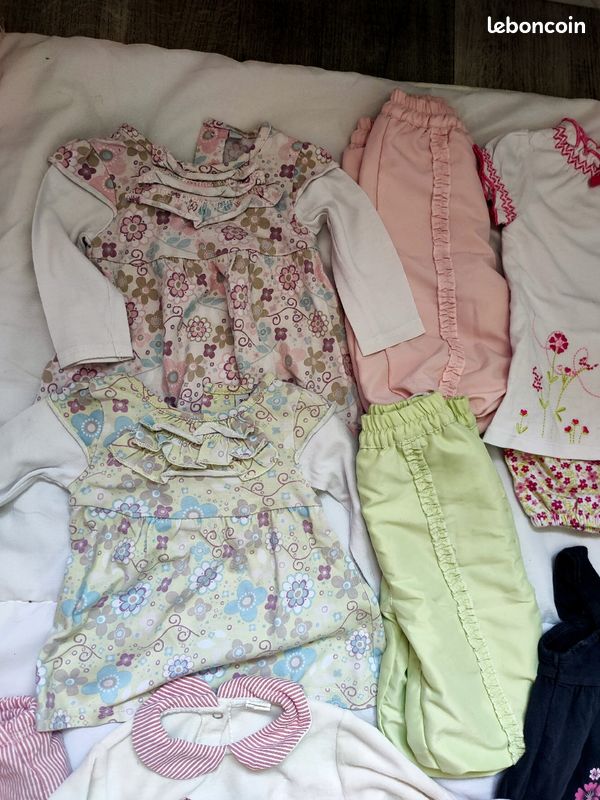 Vêtements fille 3 mois (image 8)