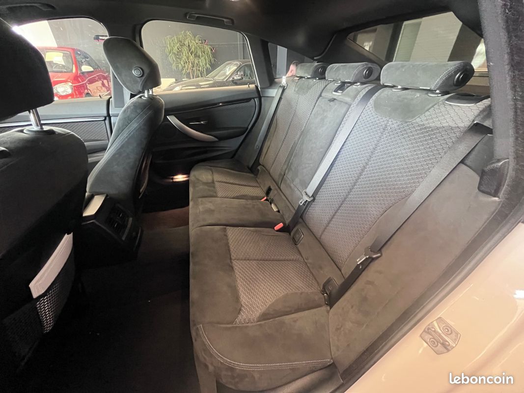 BMW SERIE 3 GRAN TURISMO F34 330d xDrive 258 ch M Sport A. Toit ouvrant / Caméra de recul / Hayon électrique / (image 15)