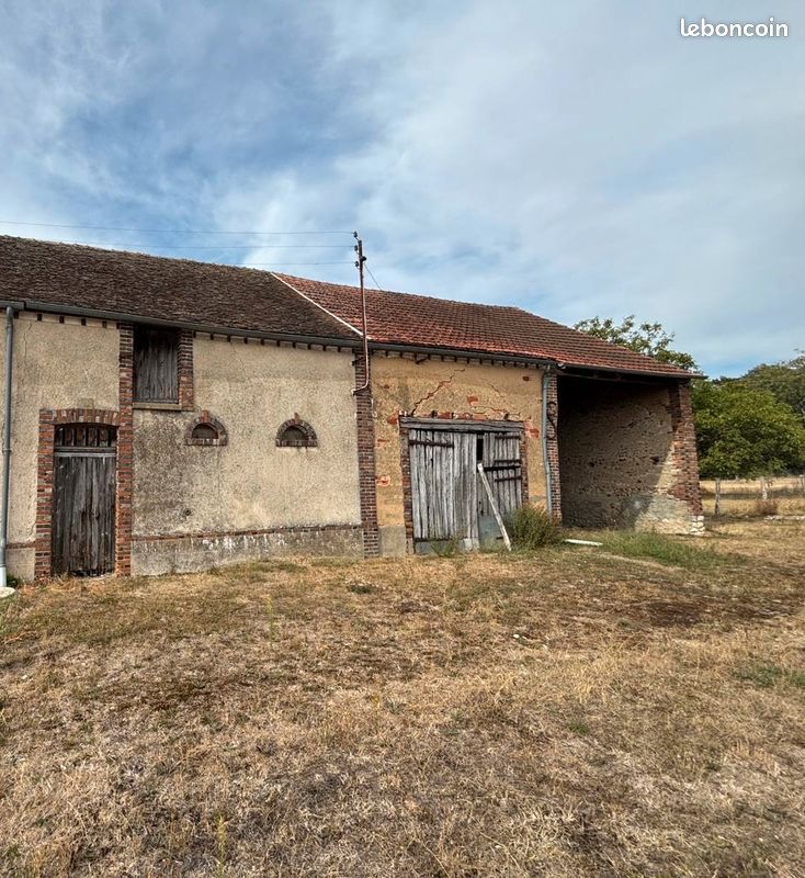 Maison 6 pièces 158 m² · à Amilly · 158 m² · 79 000 €