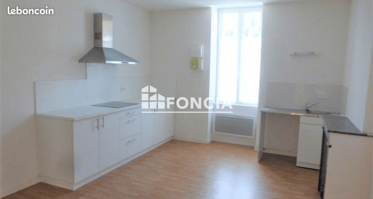 Appartement 2 pièces 54 m² · à Roanne · 54 m² · 410 €/mois
