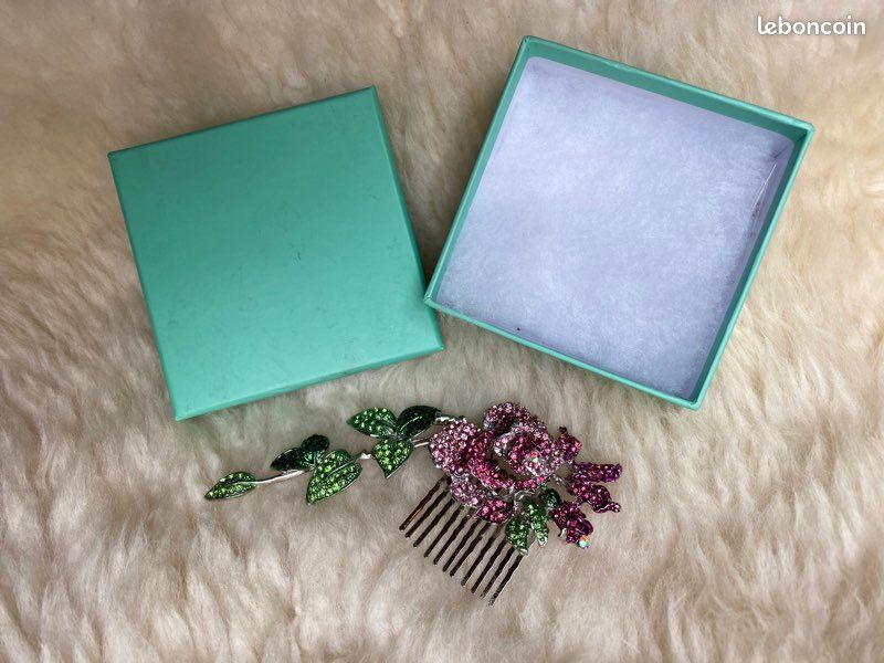 Bijoux de cheveux (image 1)