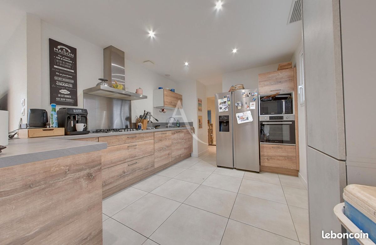 Maison 4 pièces 108 m² · à Bressols · 108 m² · 250 000 €