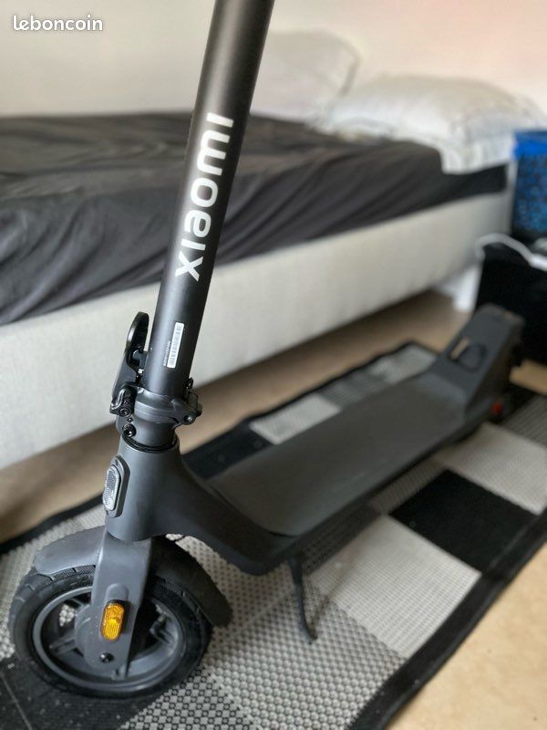Tableau De Bord Trottinette électrique – Compatible Xiaomi 4, Lite, 2e Gén – Plastique Noir – Écran 118x45 Mm – Installation Facile