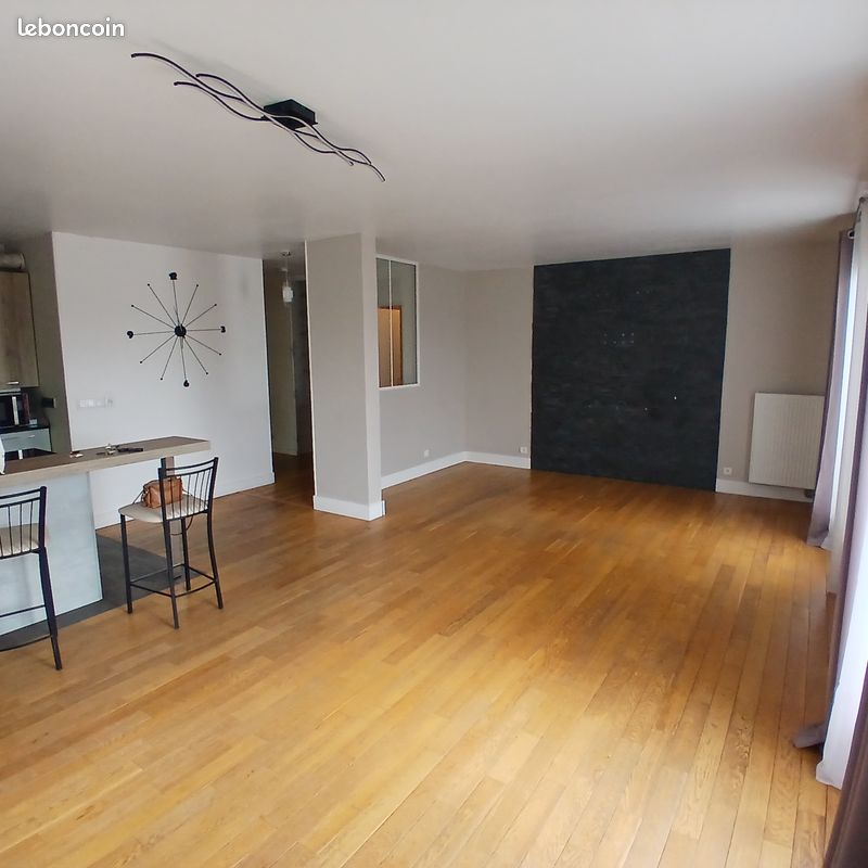 Appartement 5 pièces 95 m² · à Guyancourt · 95 m² · 1 745 €