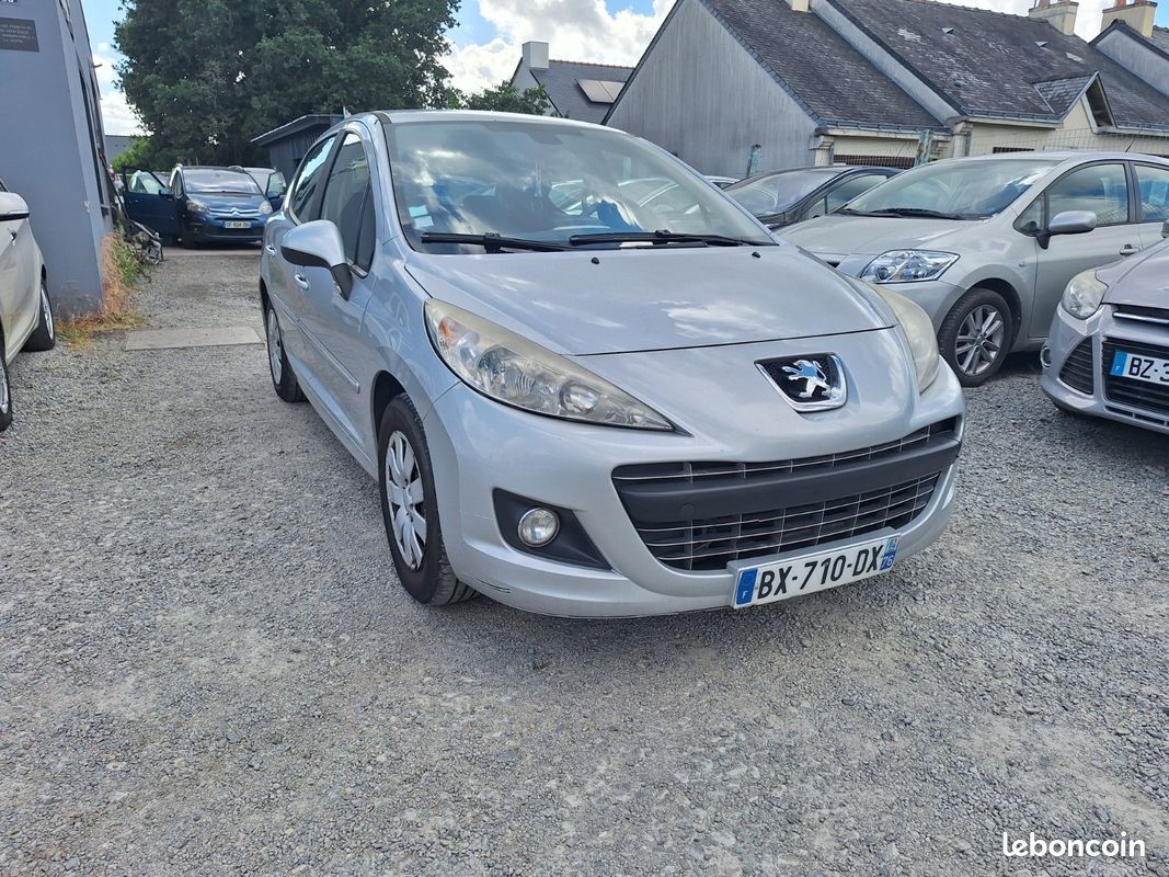 PEUGEOT 207 1.6 HDi 92ch FAP Active (image 5)