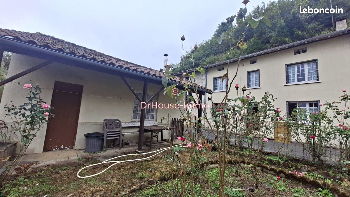 Maison 4 pièces 97 m² · à Saint-Front-la-Rivière · 97 m² · 68 000 €