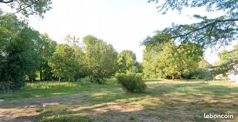 Terrain 1 110 m² Saint Christophe