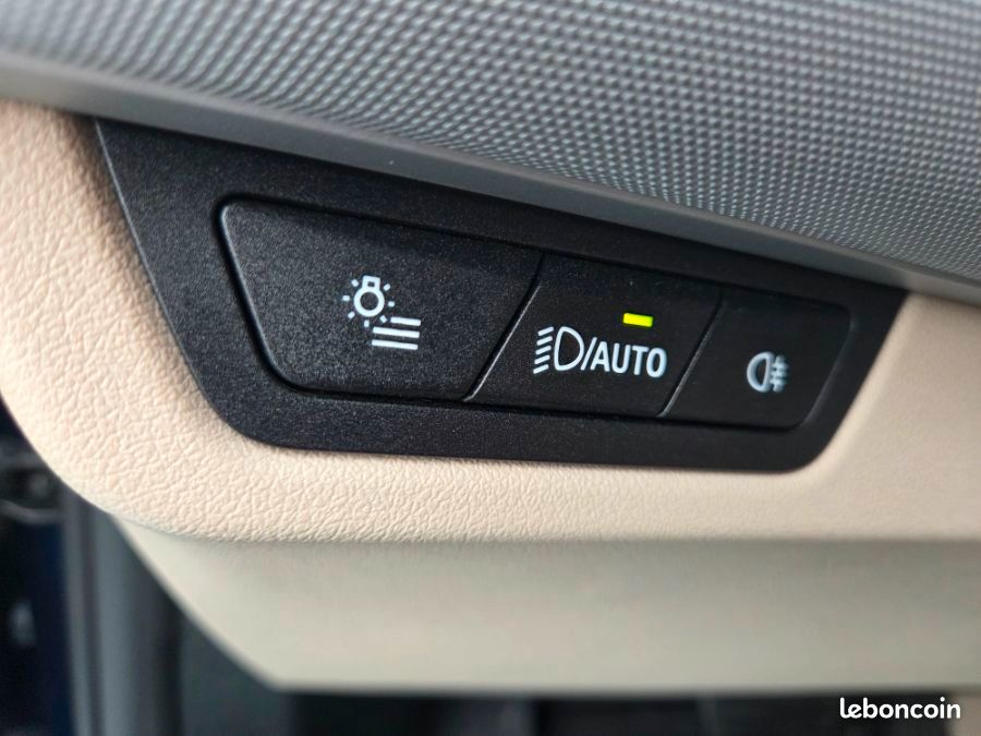 BMW X1 (U11) 2.0 18D 136cv BVA7 SDrive PACK TOIT Ouvrant Hayon EL. 1ère Main (image 24)