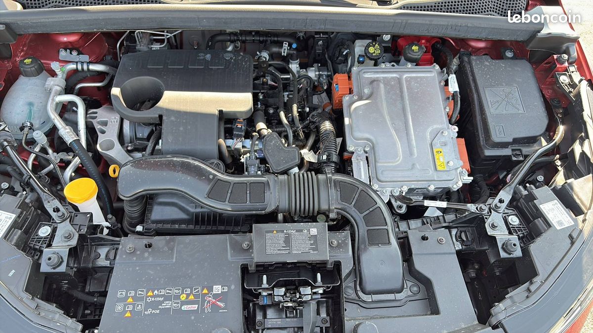 Renault captur e tech full hybrid 145 ch techno (image 21)